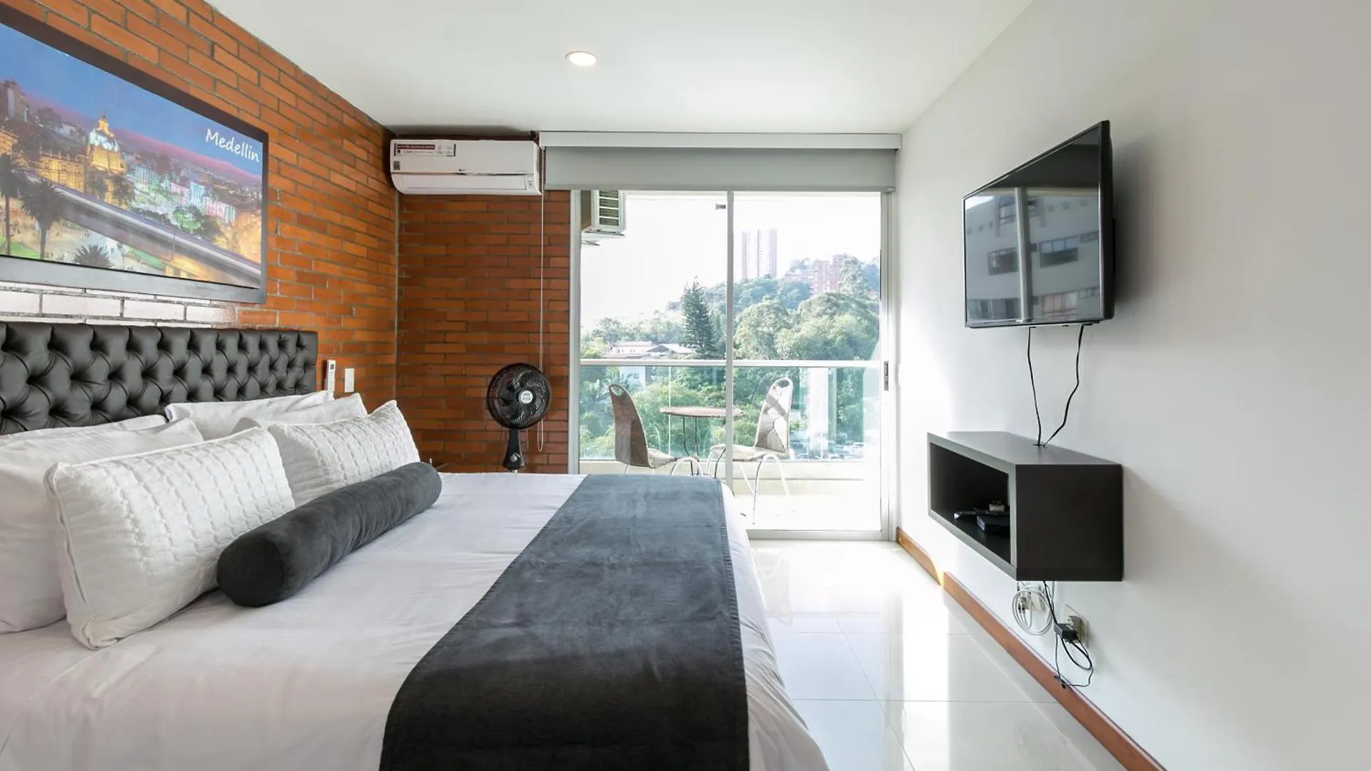 Blux Apartments Medellín