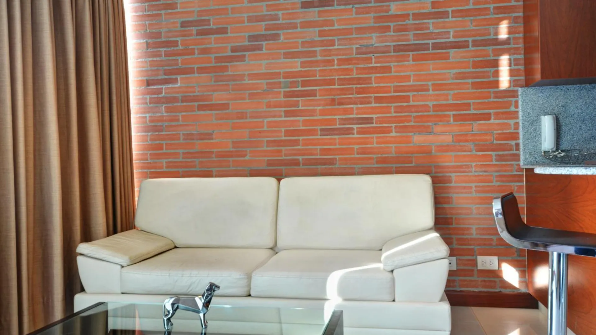 Blux Apartments Medellin