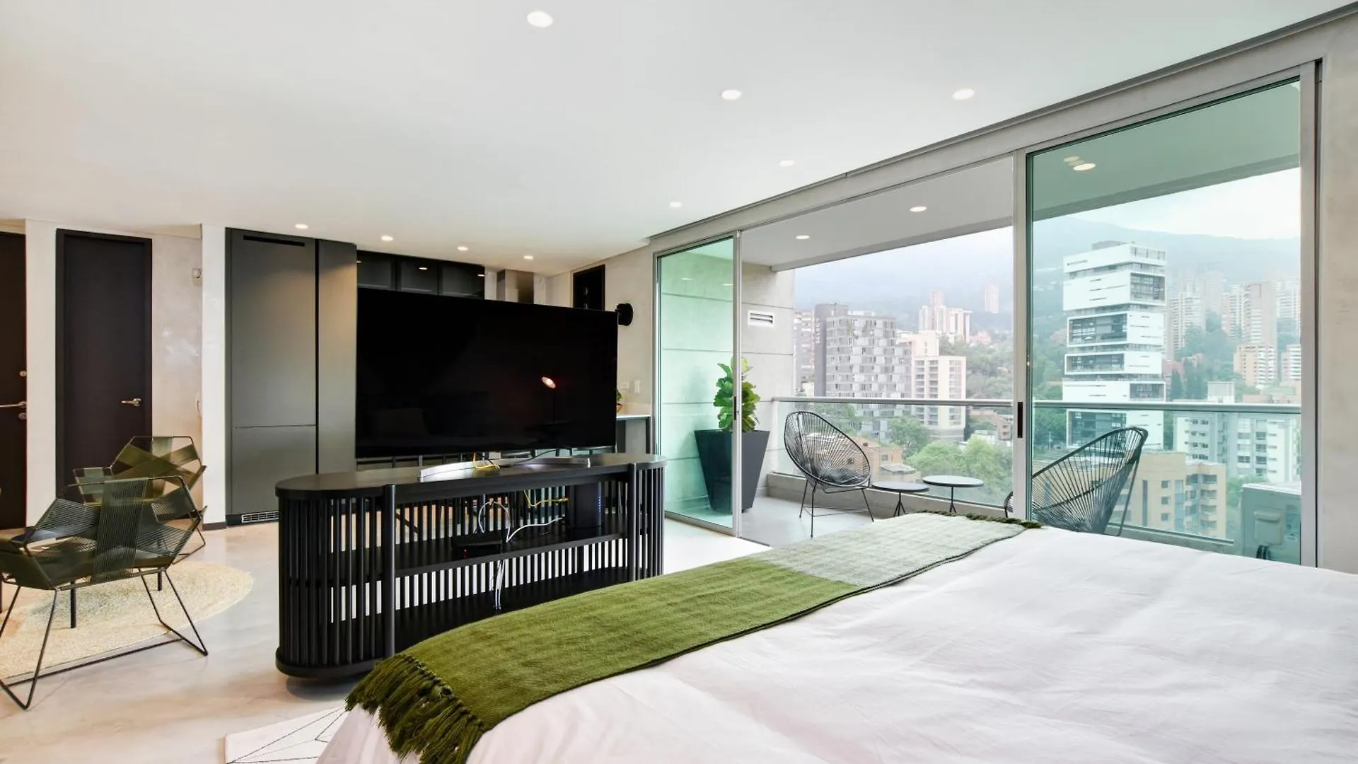 Blux Apartments Medellín