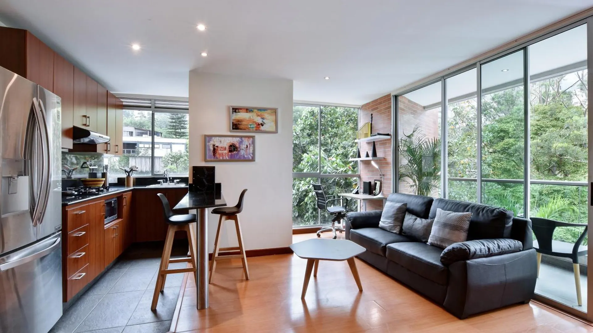 Blux Apartments Medellin 0*,
