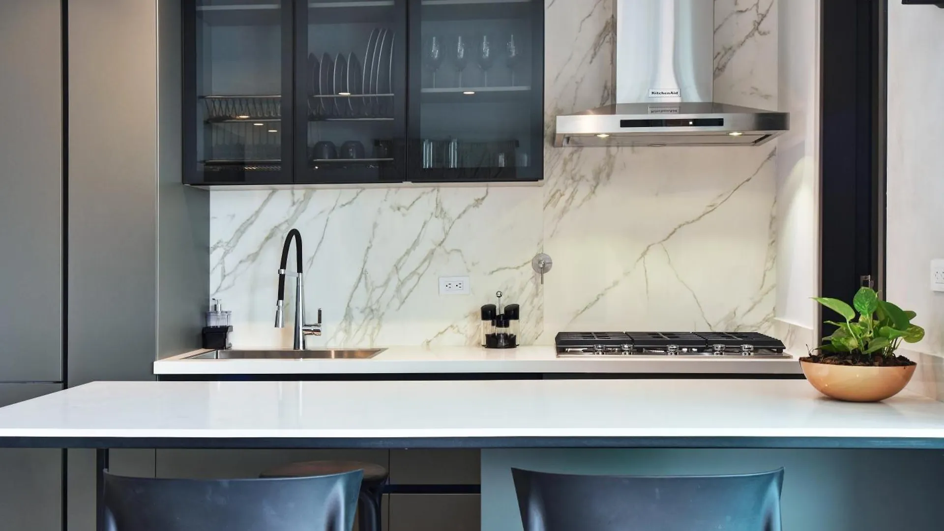 Blux Apartments Medellin